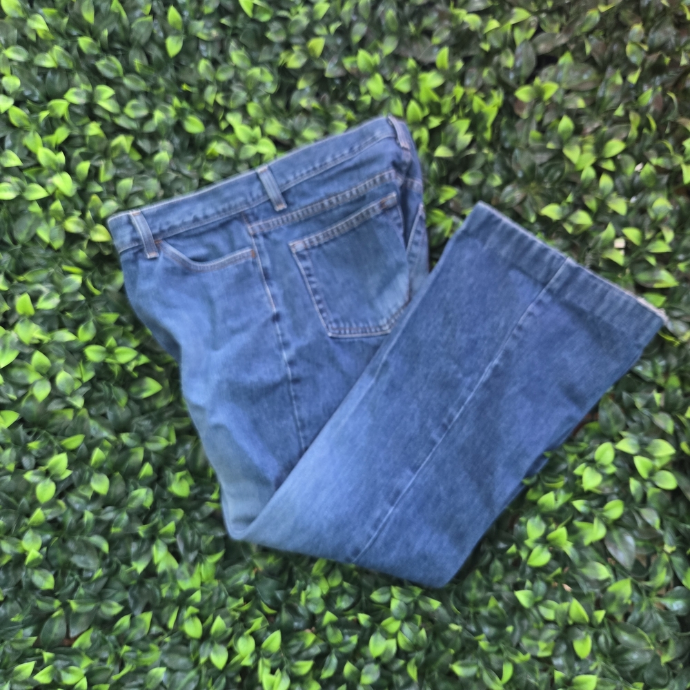GAP Medium Blue High-Rise Flare Jeans - Picture 7 of 15